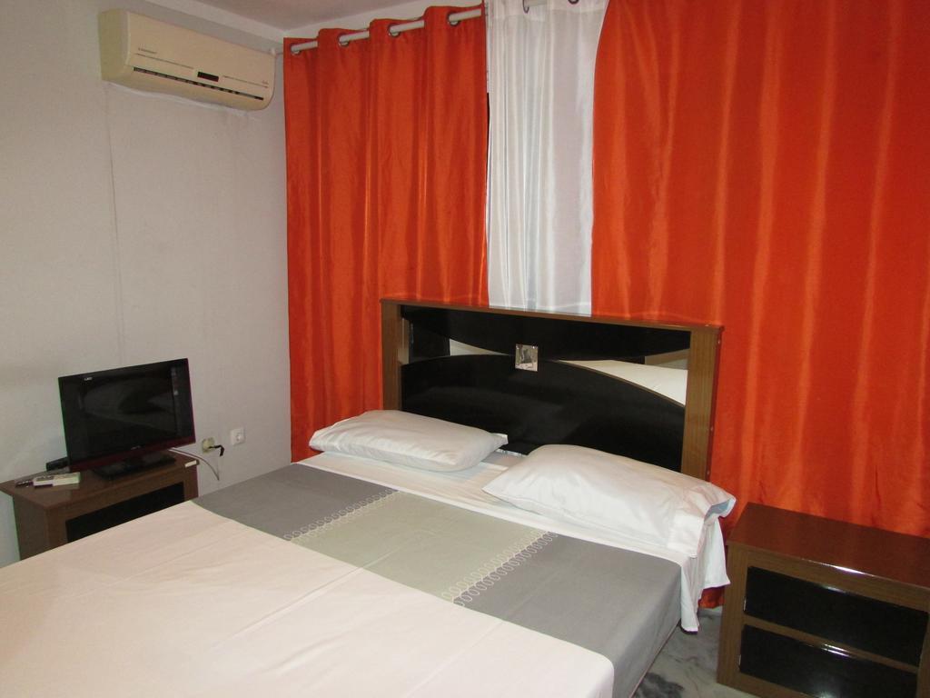 Bed and Breakfast Residencial Girassol, Lda São Filipe Exteriér fotografie