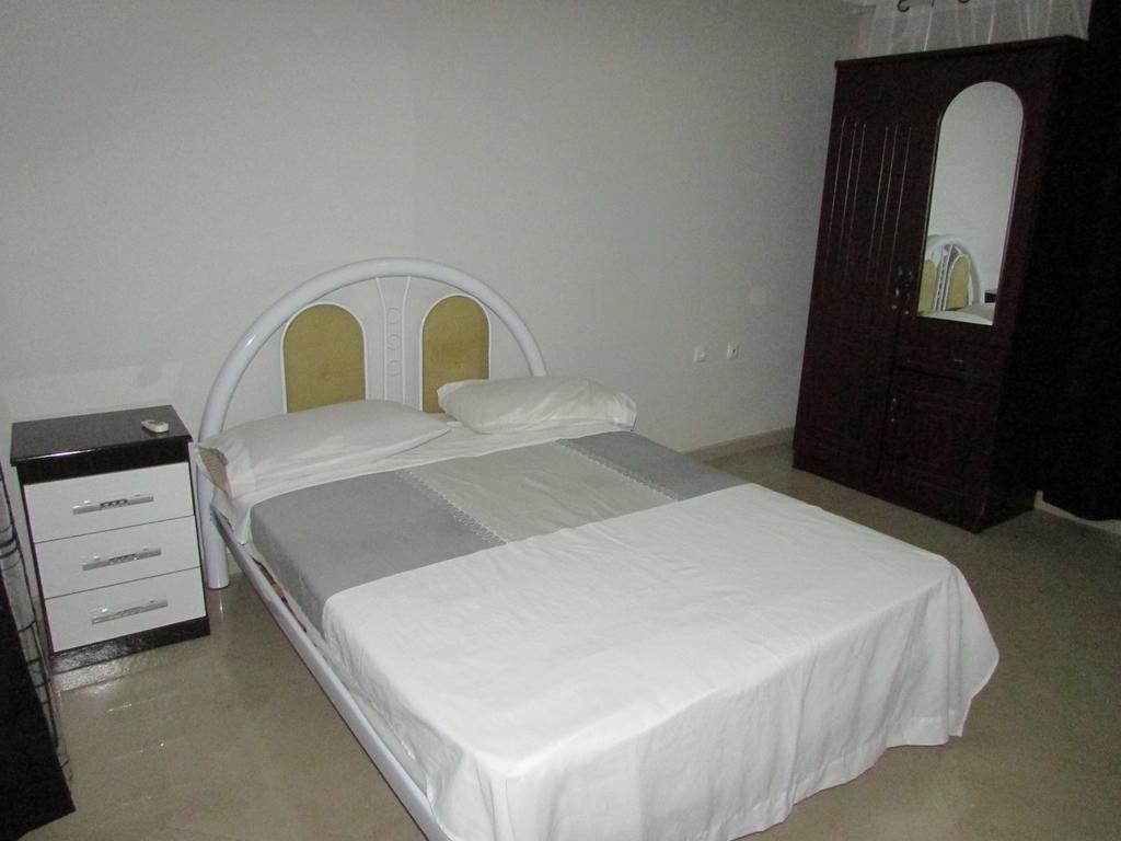Bed and Breakfast Residencial Girassol, Lda São Filipe Exteriér fotografie