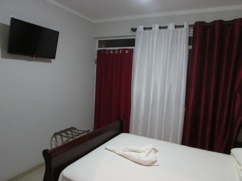 Bed and Breakfast Residencial Girassol, Lda São Filipe Exteriér fotografie